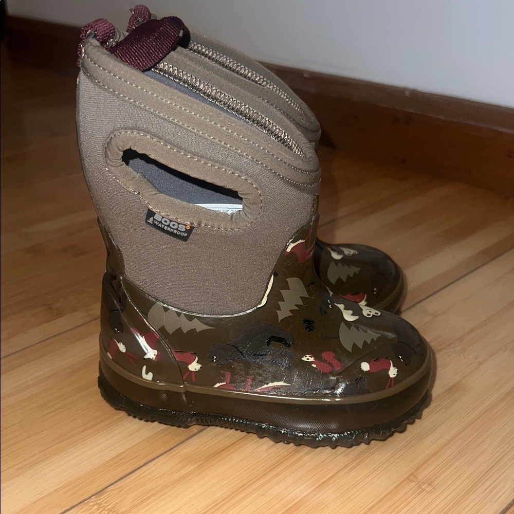 Bogs Kids' Camouflage Waterproof Boots